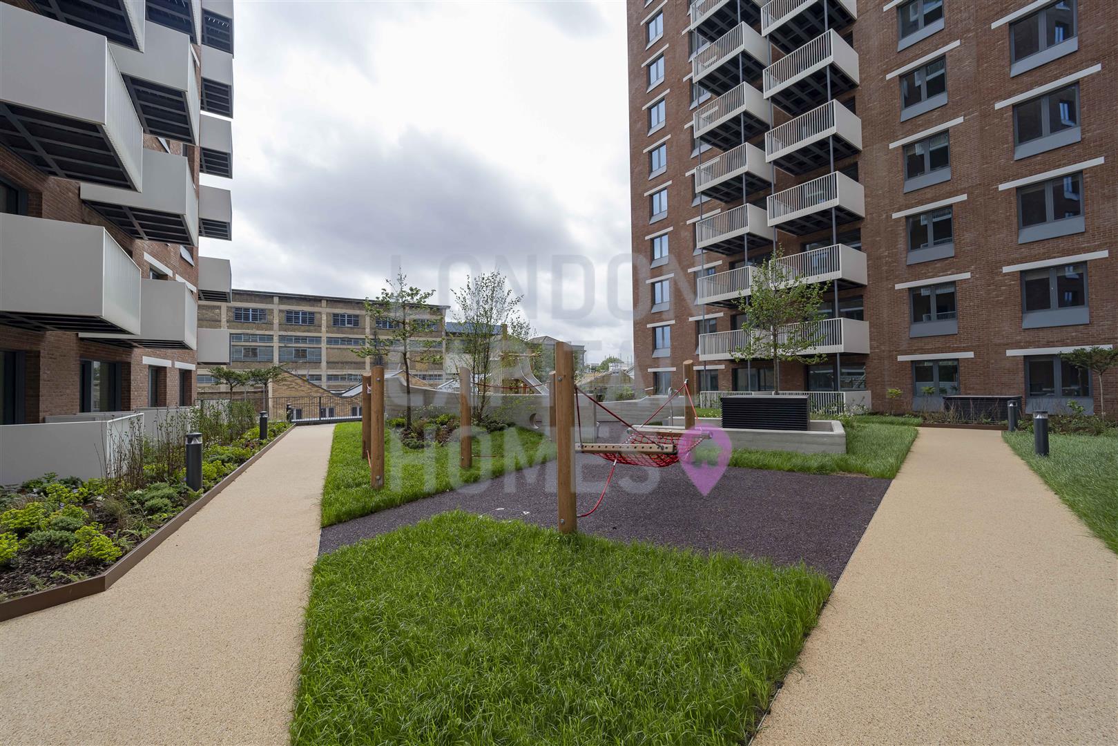 Skyline Apartments, 11 Makers Yard, London